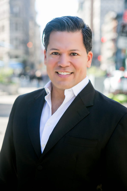 Christian Zamora || Borboleta's Master of Artisty